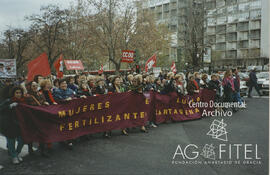 Manifestación y concentración frente al Ministerio de Industria en Madrid contra el plan de ajuste propuesto por Ercros