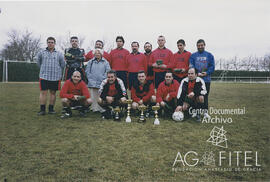 Partido de fútbol con el equipo del Instituto de Formación y Estudios Sociales